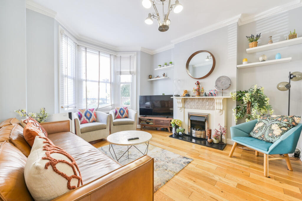Main image of property: Sutton Lane North, Chiswick, London, W4