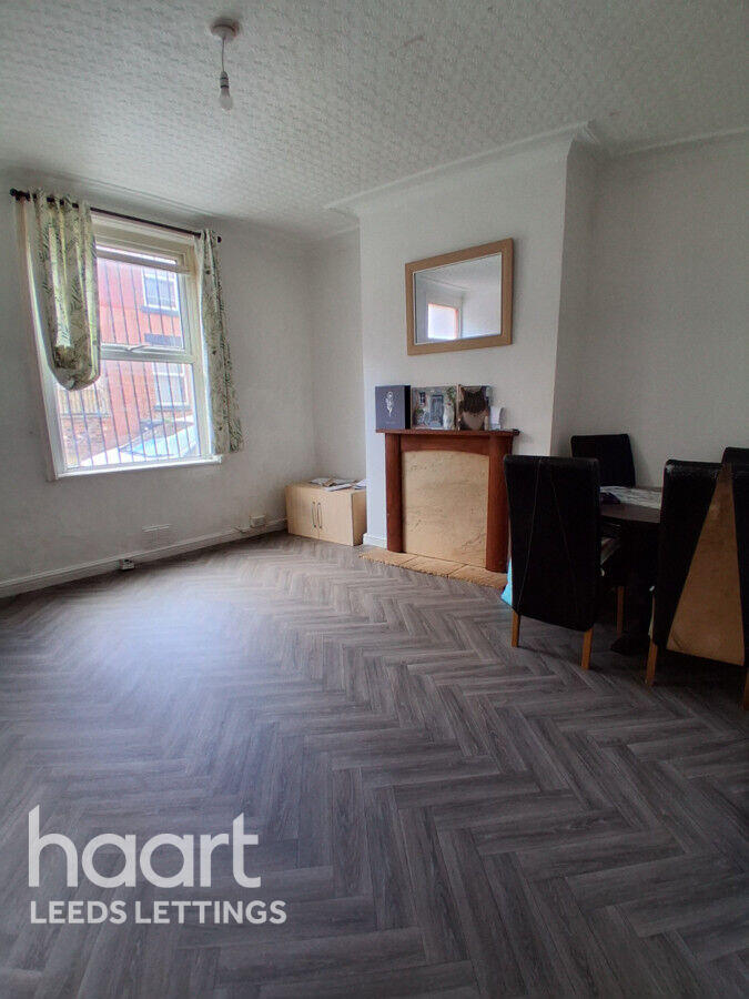 Main image of property: Temple View Place, Leeds