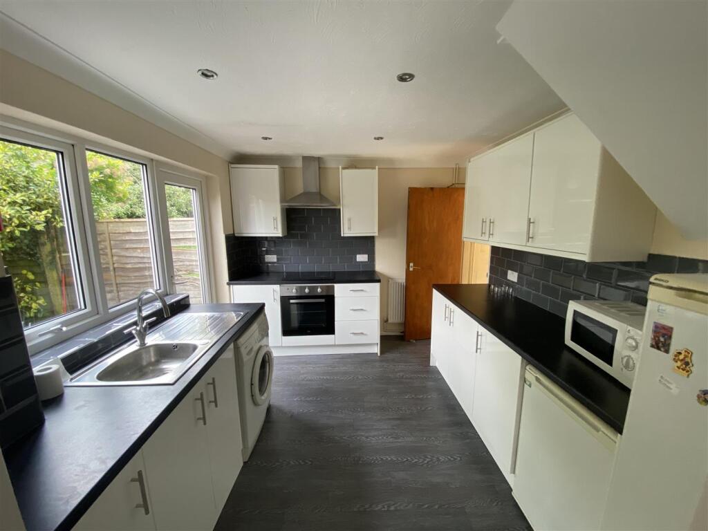 Additional image 3 of Bishops Rise, Hatfield