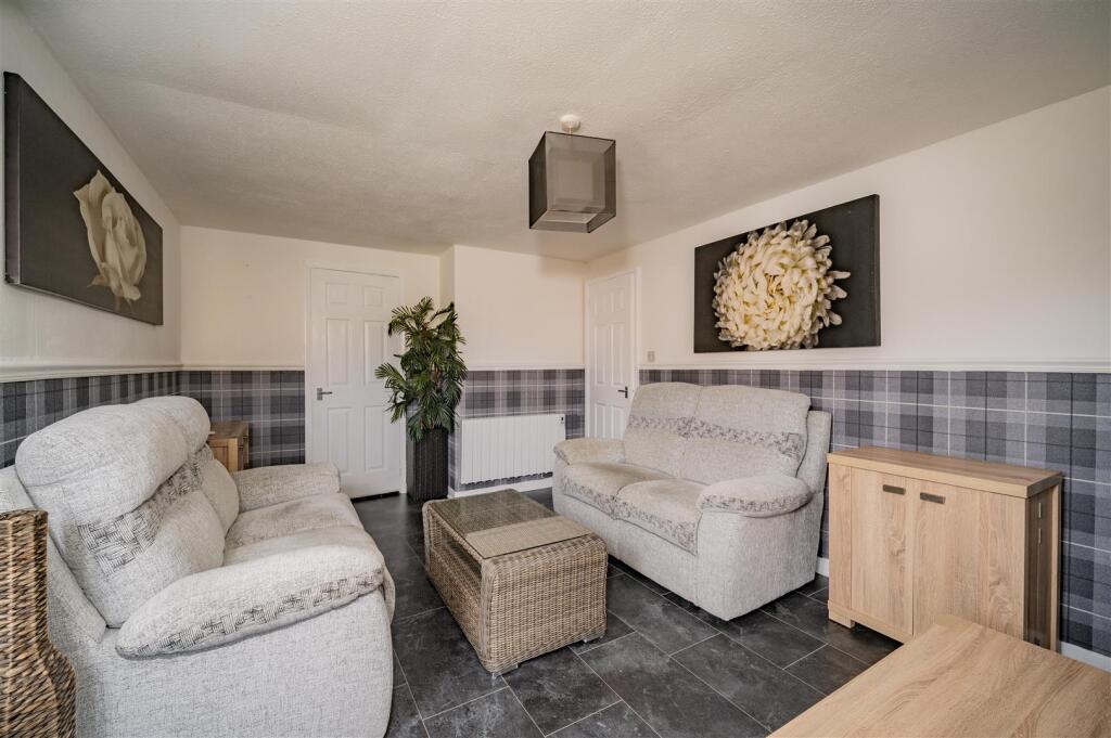 Apartment in Dundee, Stobswell - View 5
