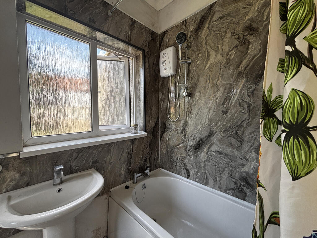 4 bedroom terraced house for rent