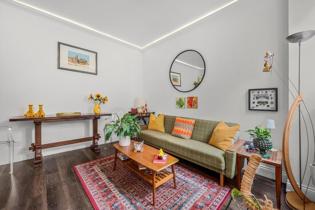Apartment in London - View 4