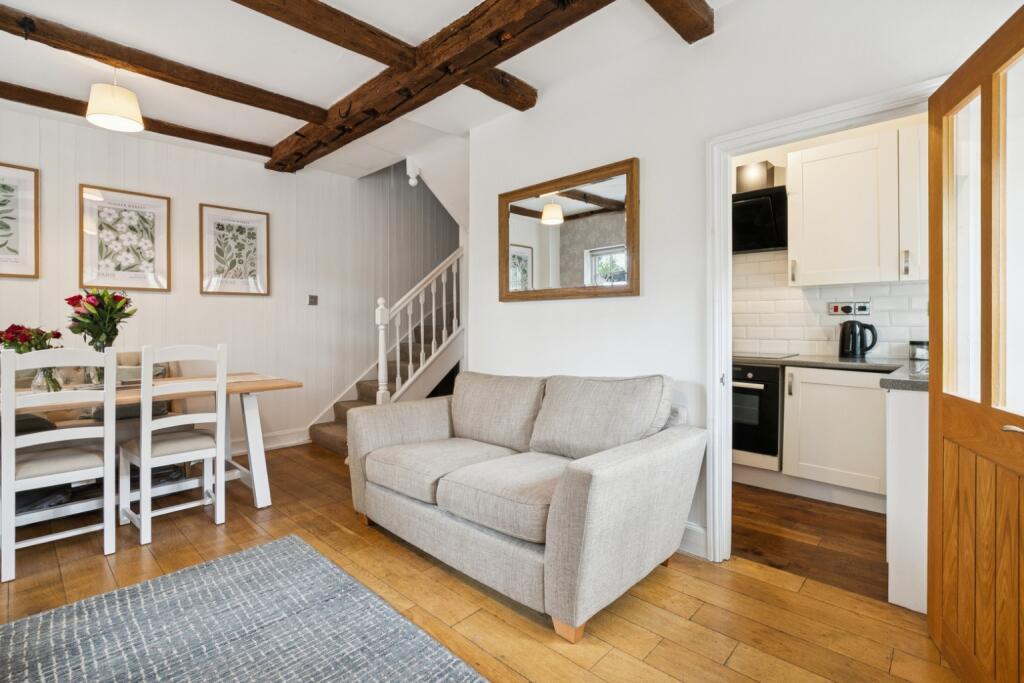 Digswell House Mews, Welwyn Garden City, Hertfordshire, AL8 - View 6