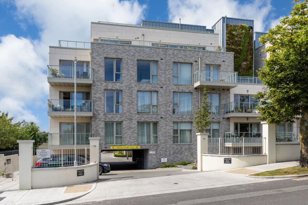 Main image of property: 31 Prospect Bay, Mount Prospect Avenue, Clontarf, Dublin 3, D03 A4C0