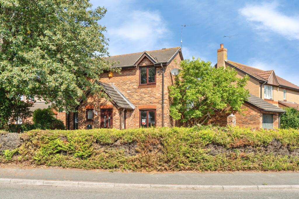 Main image of property: Bodelwyddan Avenue, Kinmel Bay, Rhyl, Conwy, LL18