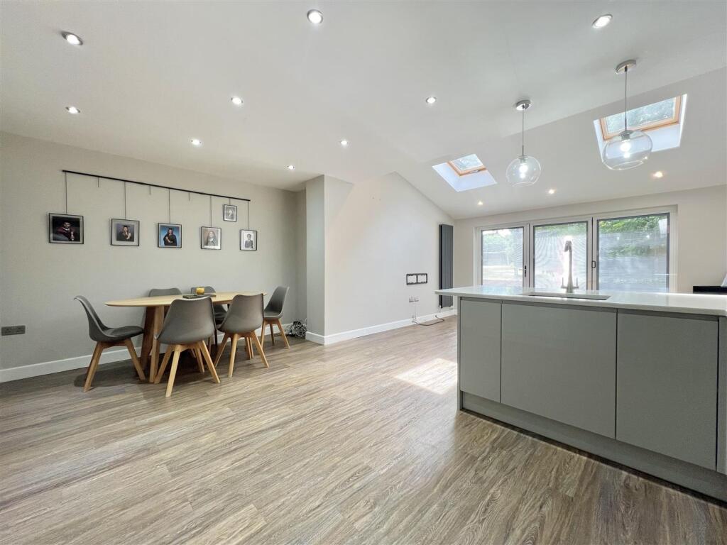House in Birmingham, The Calthorpe Estate, Harborne - View 5