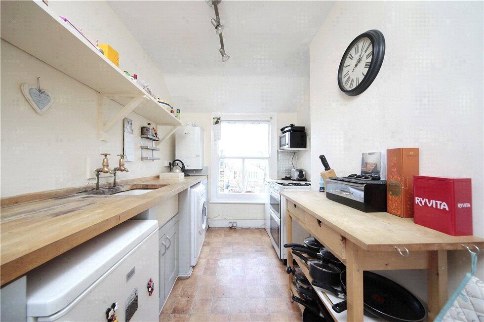 Apartment in London - View 2