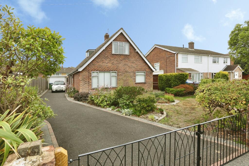 3-bed detached on Malcolm Close, Locks Heath, Southampton, Hampshire, SO31, £475,000