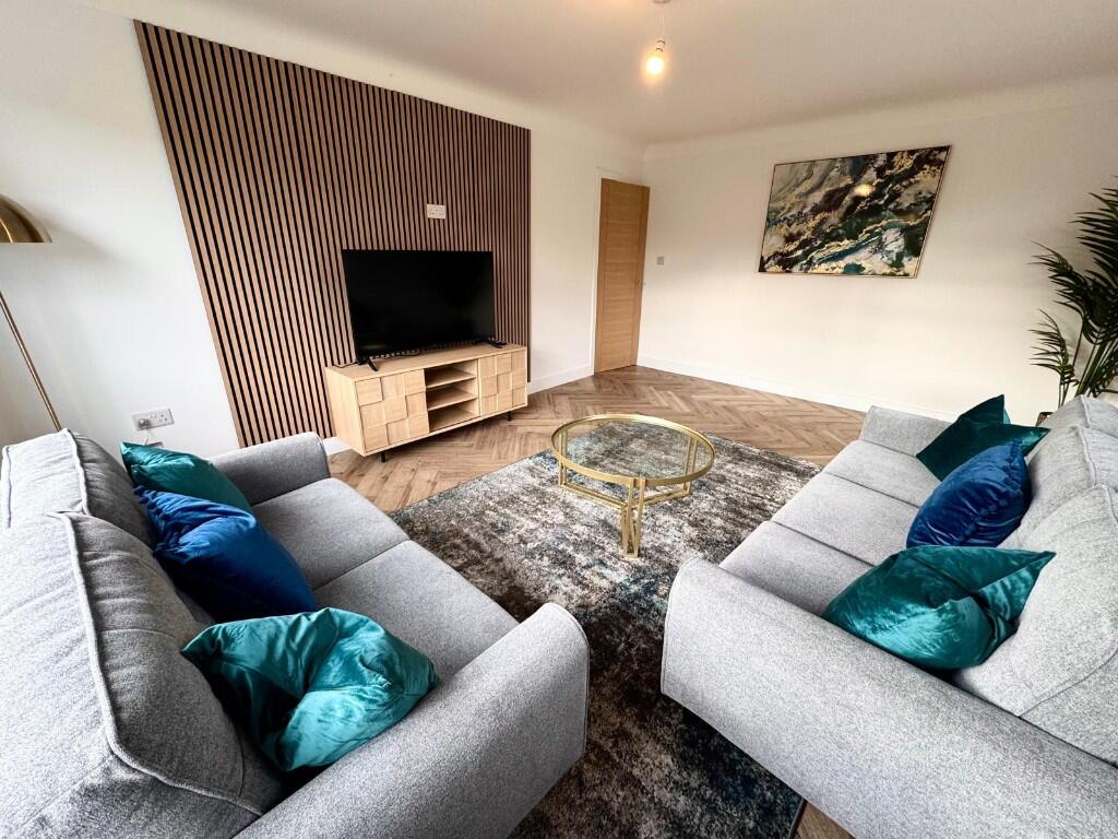 Main image of property: Prenton Lane, Birkenhead, Wirral, Merseyside, CH42