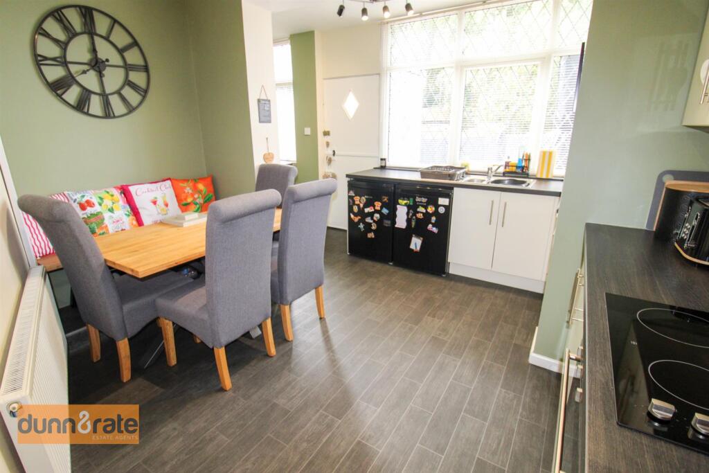 House in Stoke-on-Trent - View 4