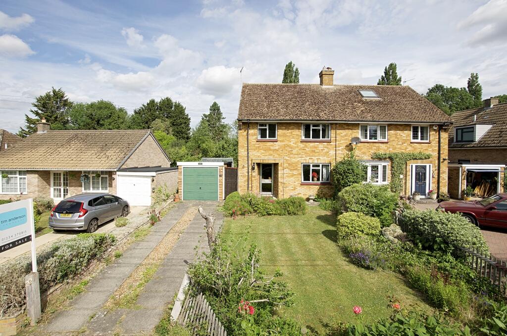Main image of property: The Avenue | Bletsoe | Beds | large plot
