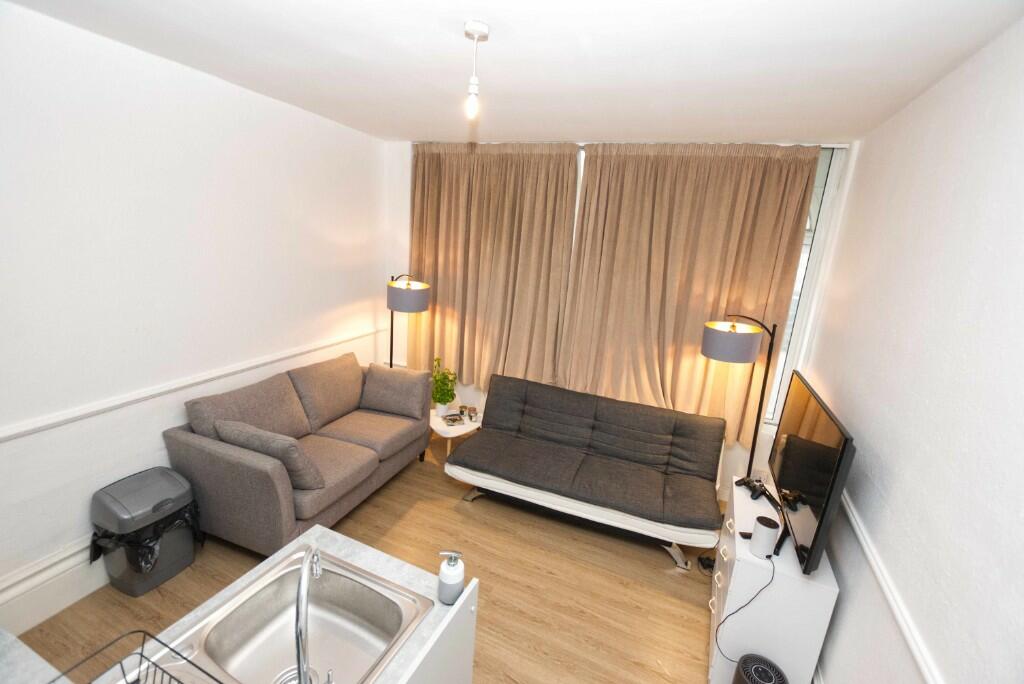 Main image of property: Middle Street, BN1