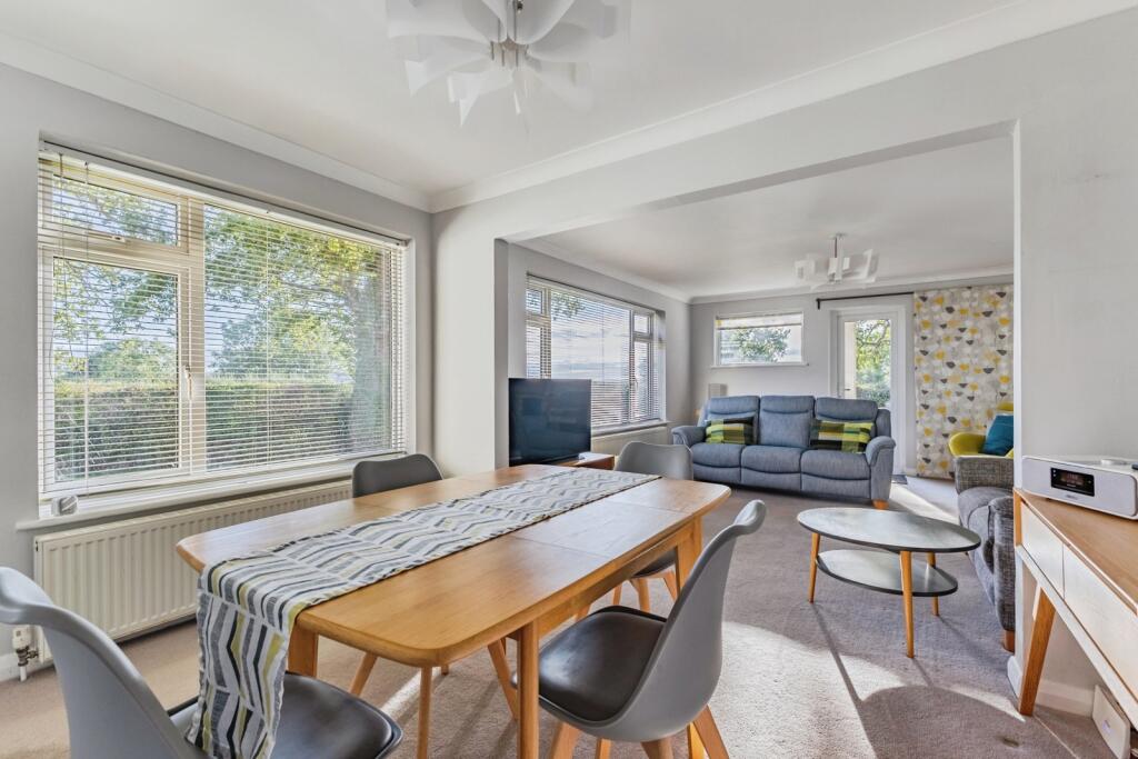 House in Torquay - More