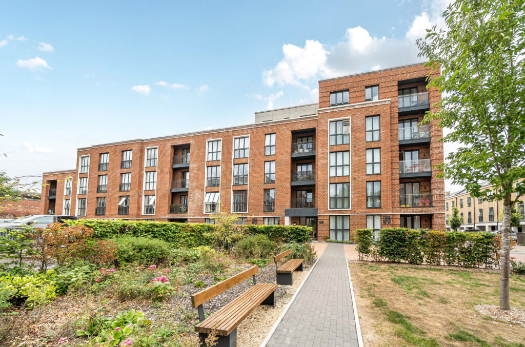 Main image of property: Fellowes Rise, Winchester, Hampshire