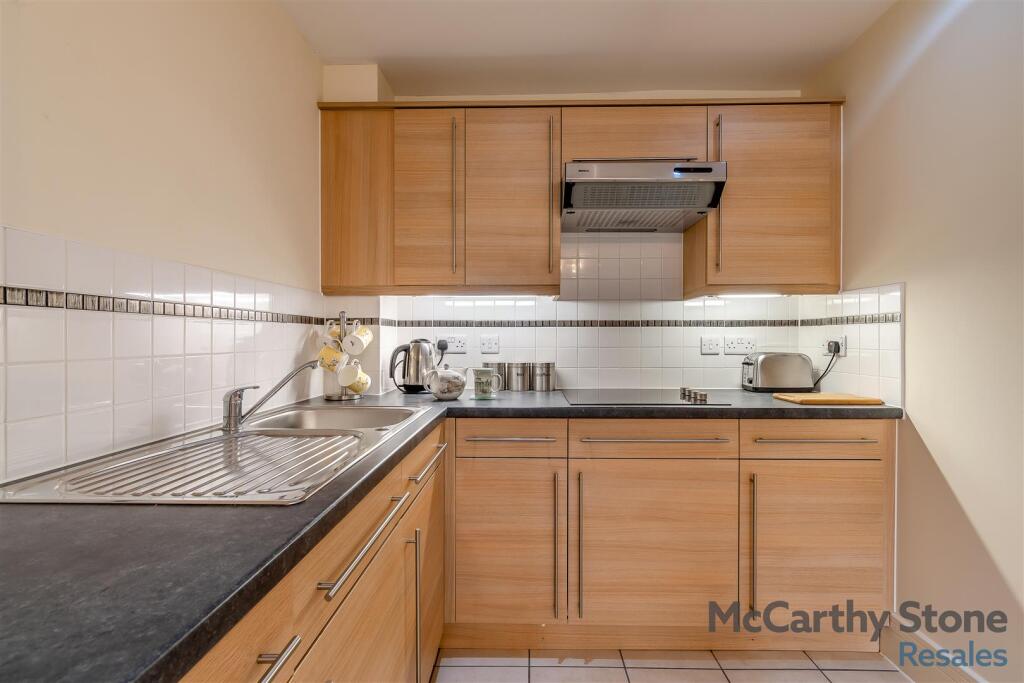 Additional image 8 of Poppy Court, 339 Jockey Road, Sutton Coldfield, West Midlands, B73 5XF