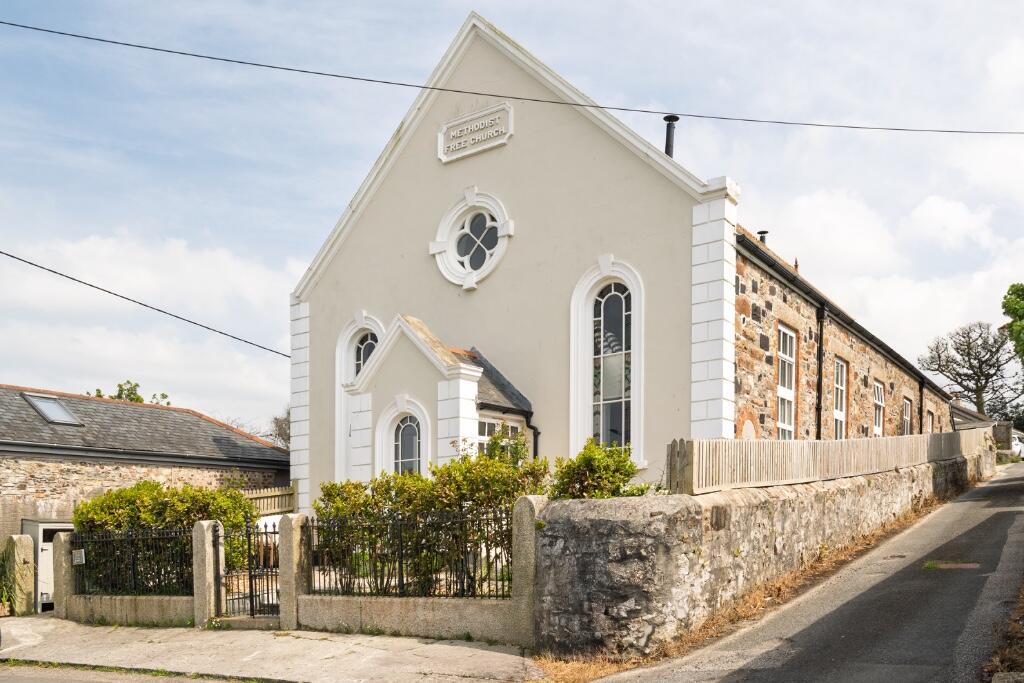 Main image of property: 2 The Chapel - Ventonleague Hill - Hayle