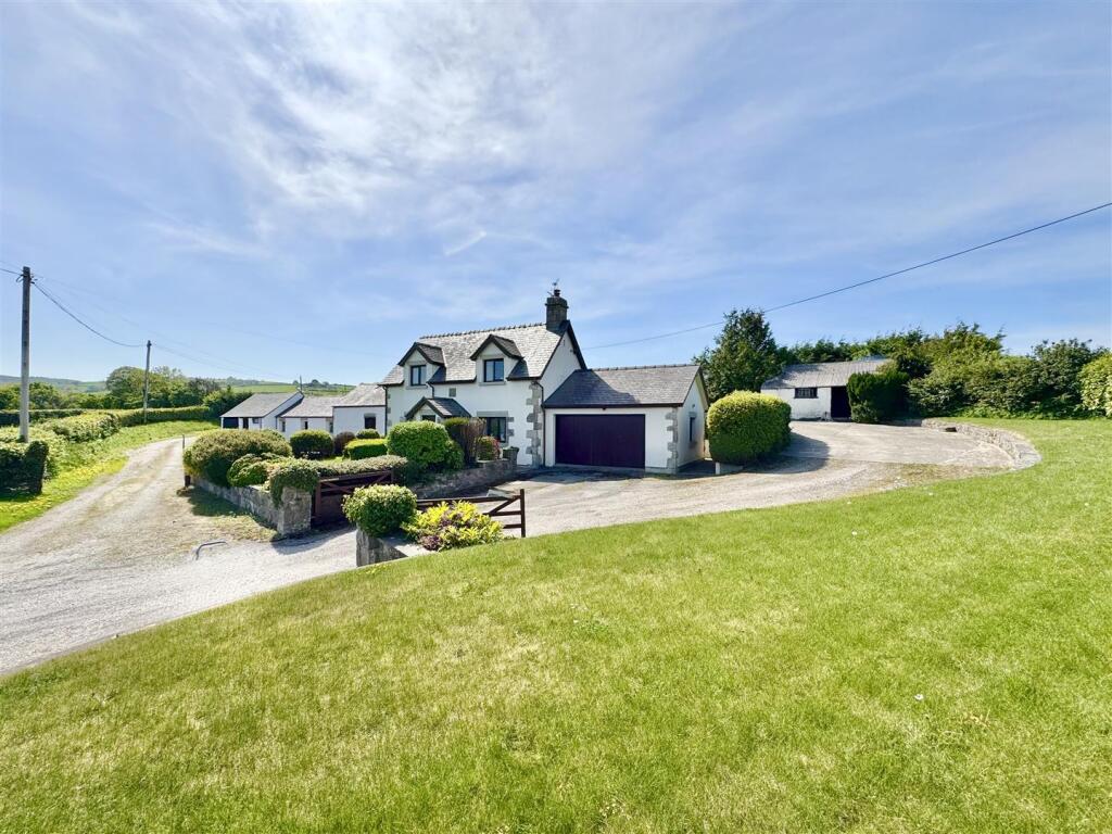 Main image of property: Llanelian, Colwyn Bay