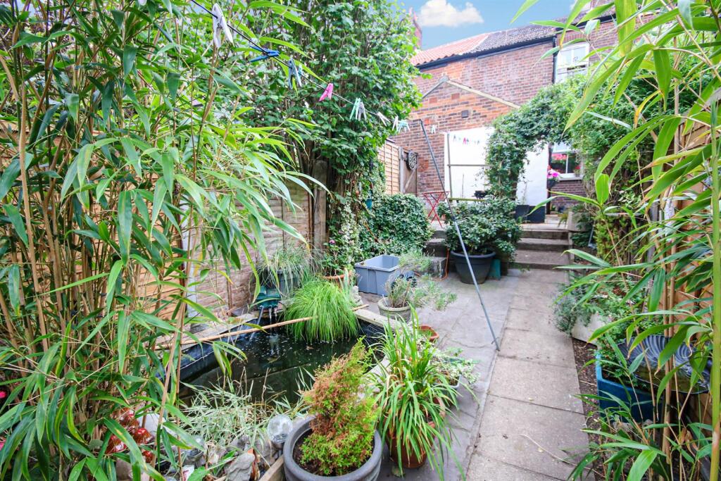 House in Norwich - View 5