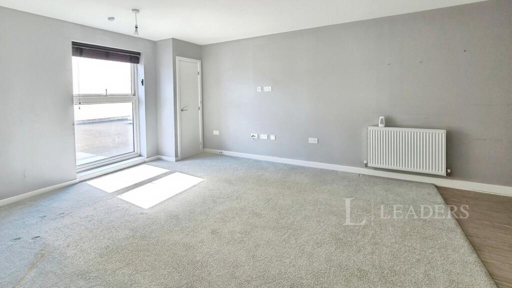 Apartment in Portsmouth - View 5