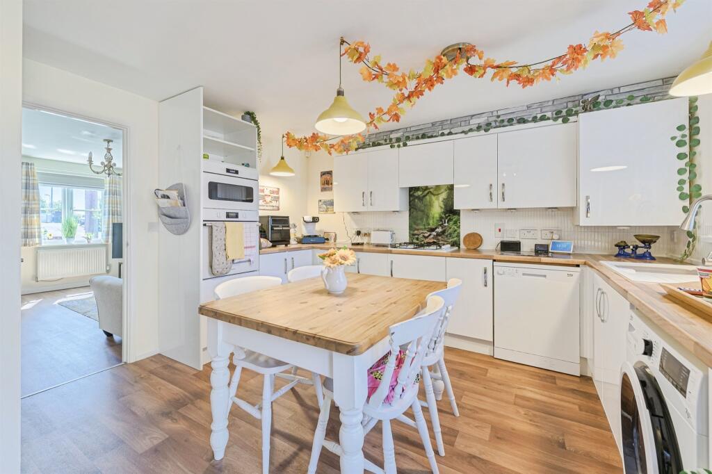 Amington Road, Tamworth - View 5
