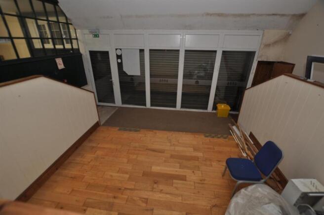 Ground floor recessed area