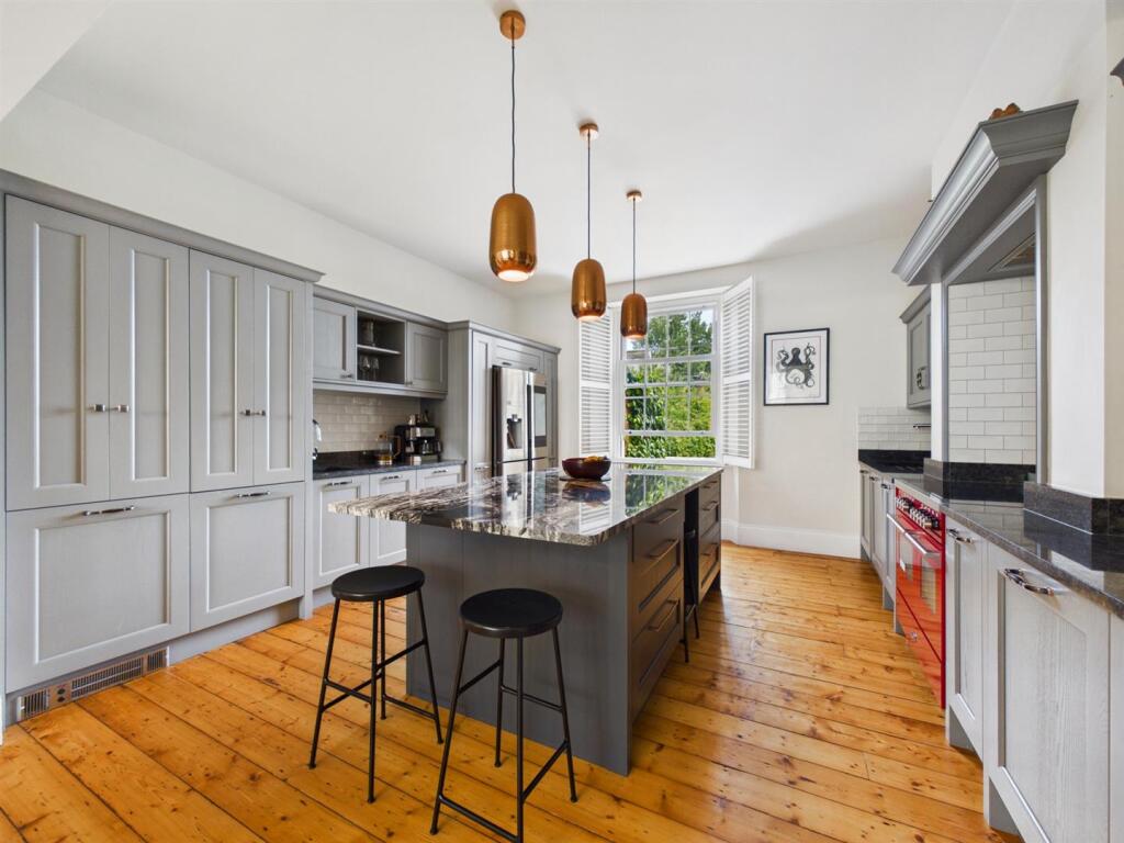 House in Newcastle upon Tyne - View 5