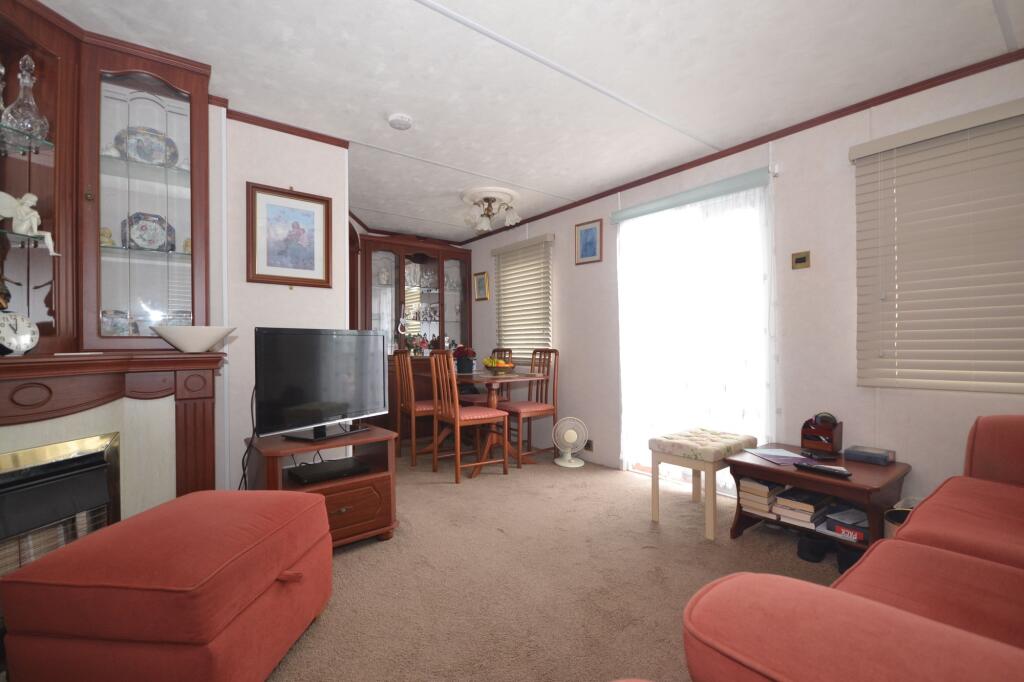 Selsey, PO20 - View 5