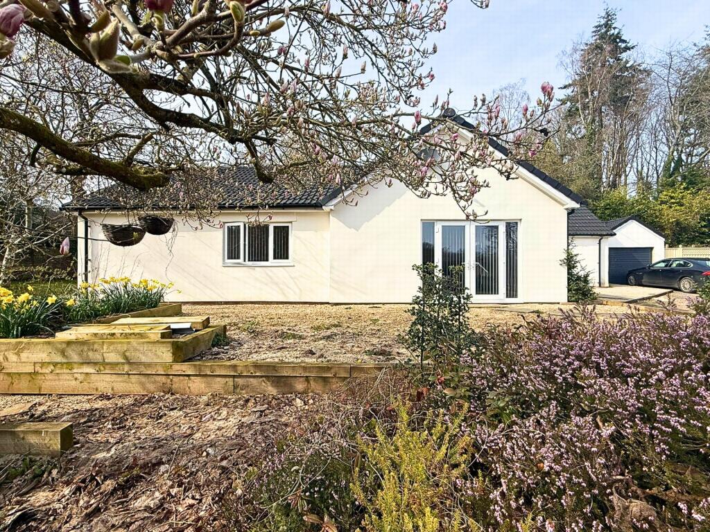 4-bed house on Sunnyside, The Narth, NP25, £615,000