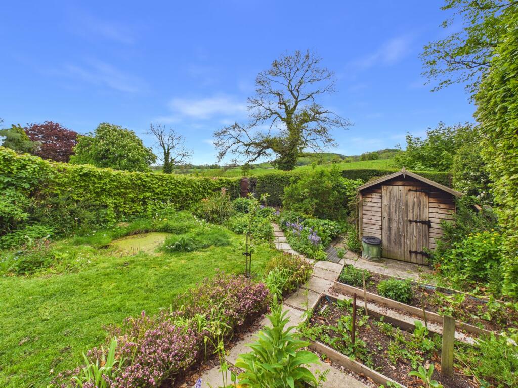 House in Derbyshire Dales, Wirksworth - View 3