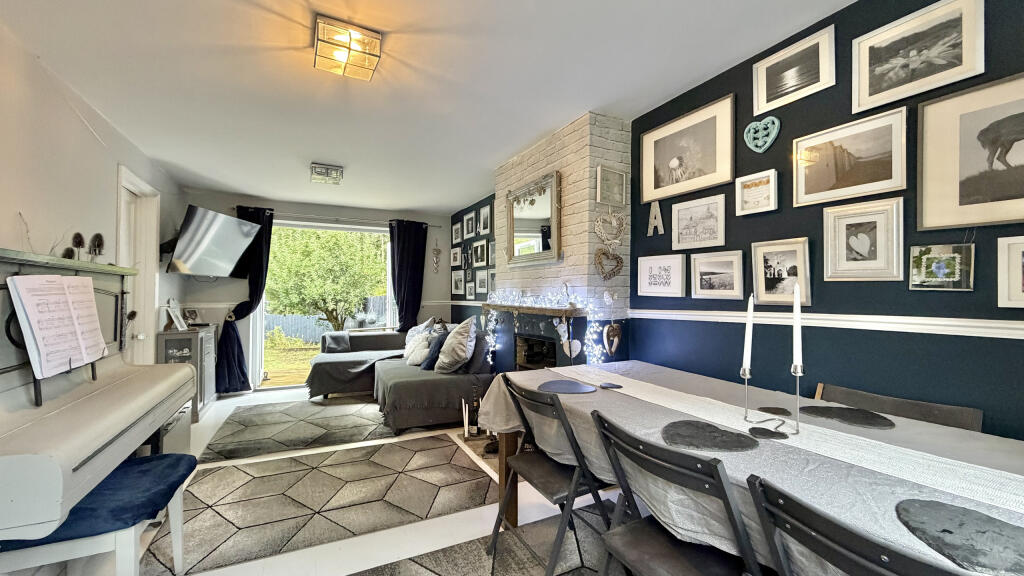 House in Taunton - View 4