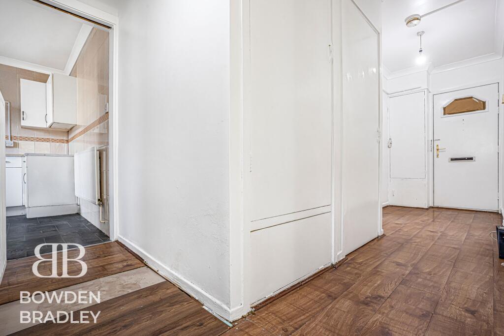 The Shaftesburys, Barking, IG11 photo 4