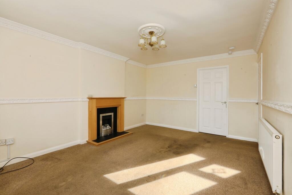 House in Rotherham, Bramley - View 4