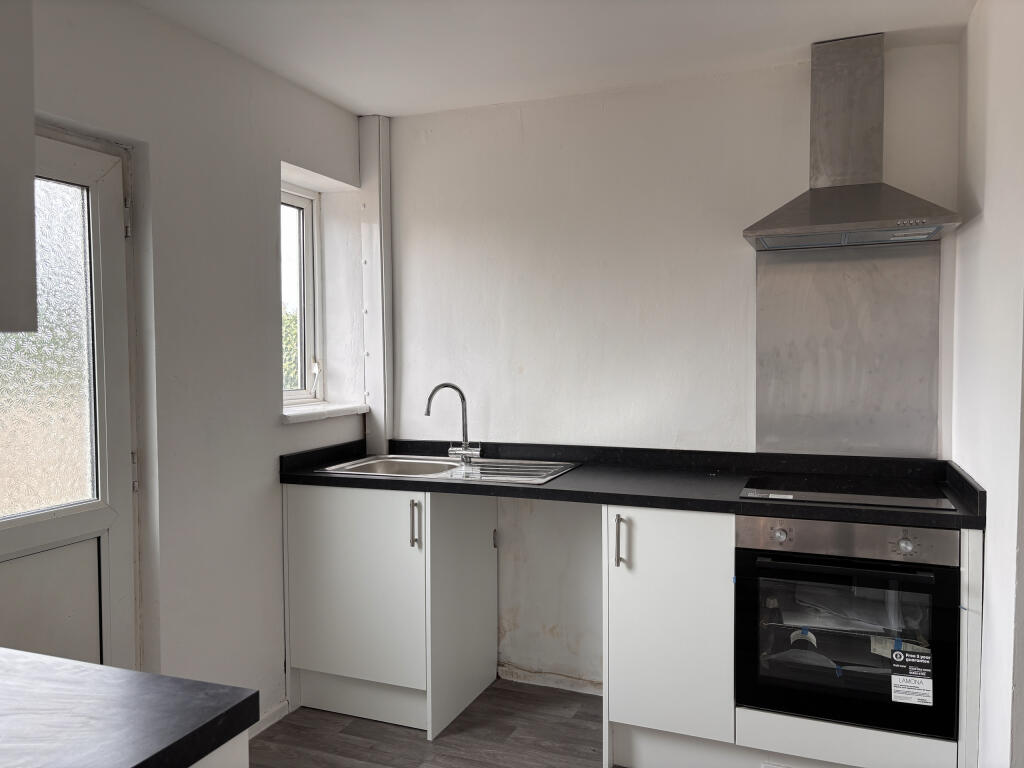 House in Nottingham - View 5