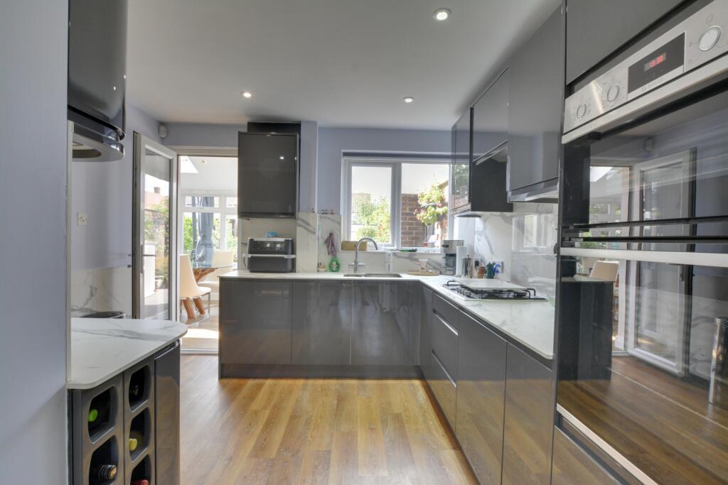 House in Redhill - More