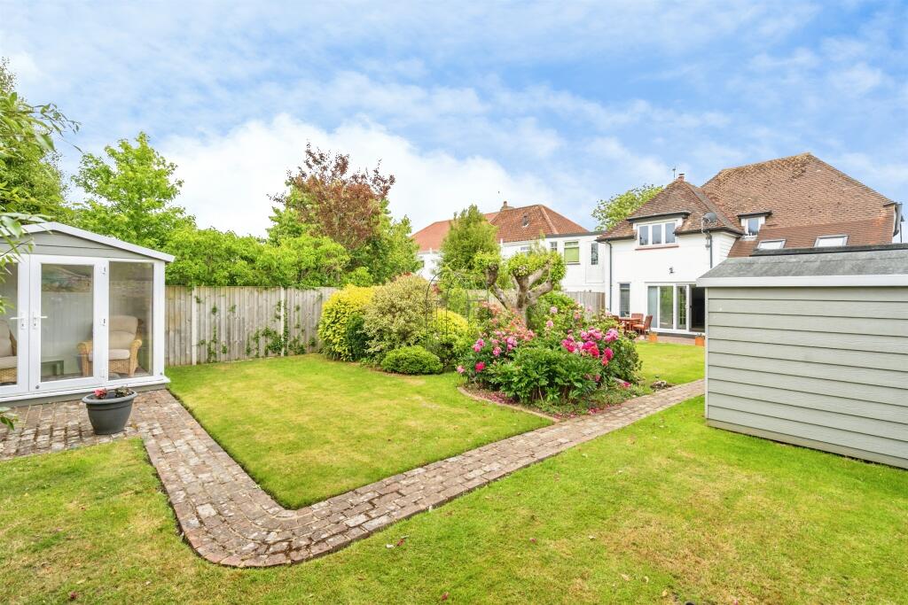 House in Arun, Felpham - More
