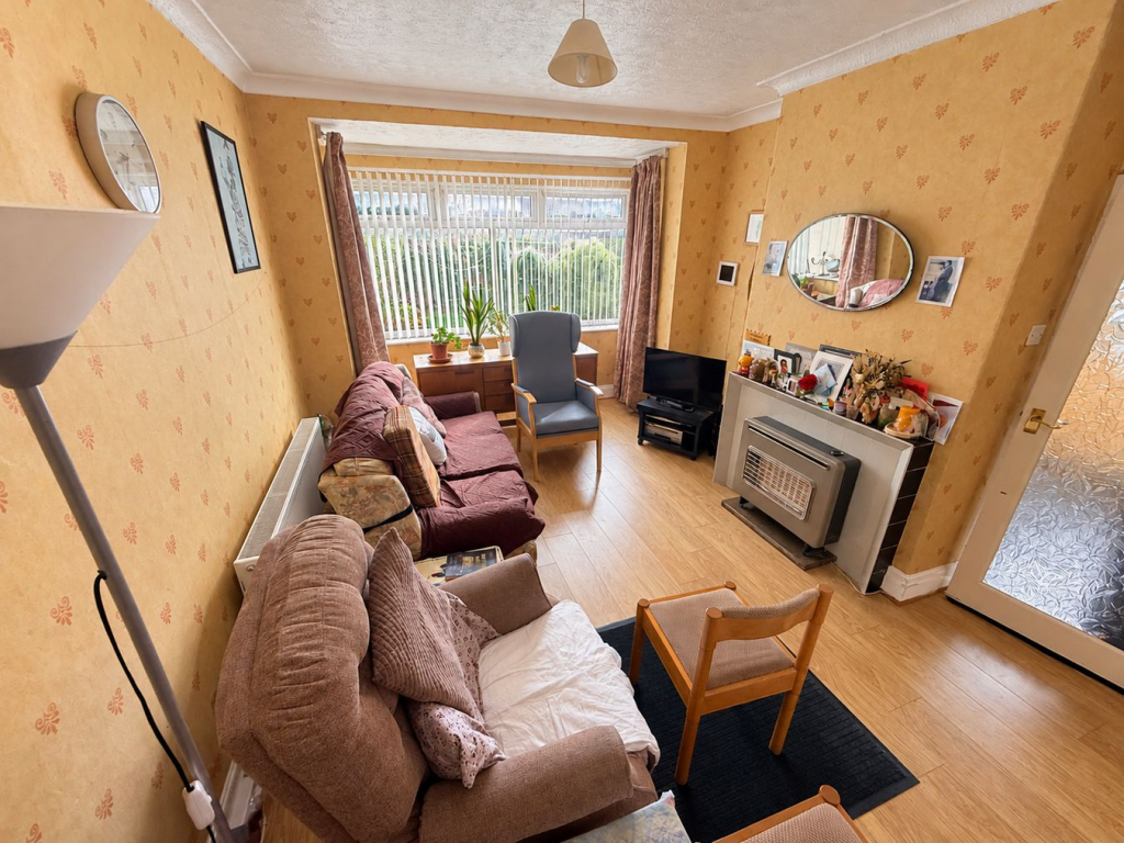 Roxholme Place, Leeds, LS7 photo 4