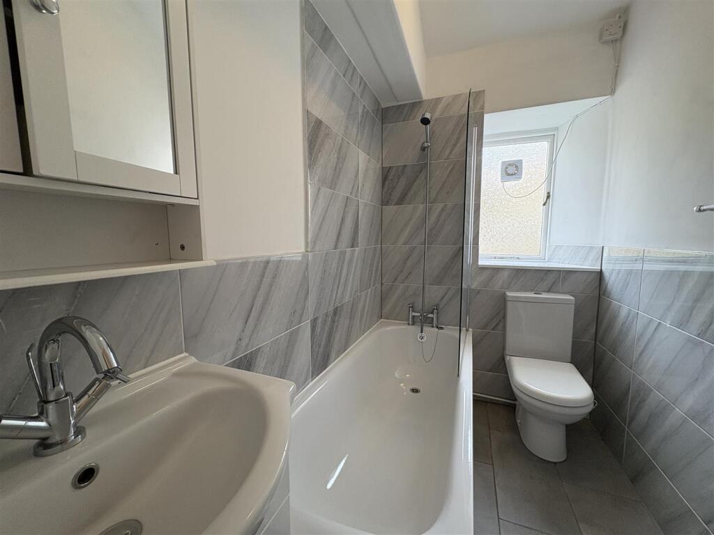 Additional image 10 of Highgate, Bradford, BD9 5PJ