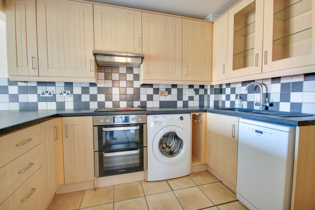 Main image of property: BITTERNE PARK! NO FORWARD CHAIN! A MUST SEE!