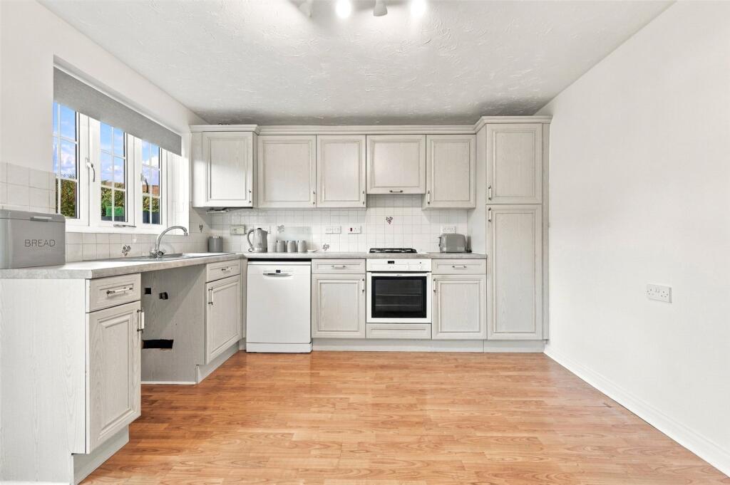 House in Harlow, Essex - View 3