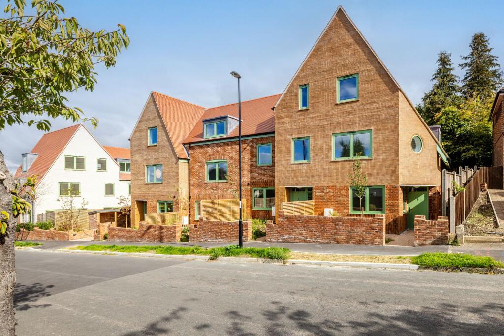 Main image of property: North Down, South Croydon, CR2