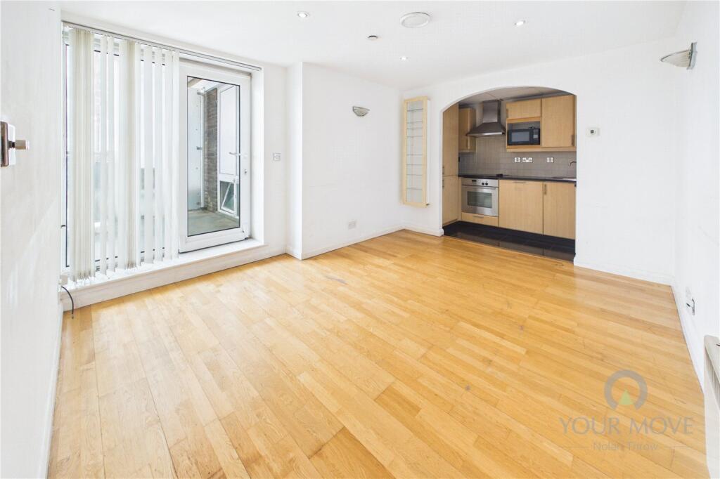 Apartment in Northampton - View 2