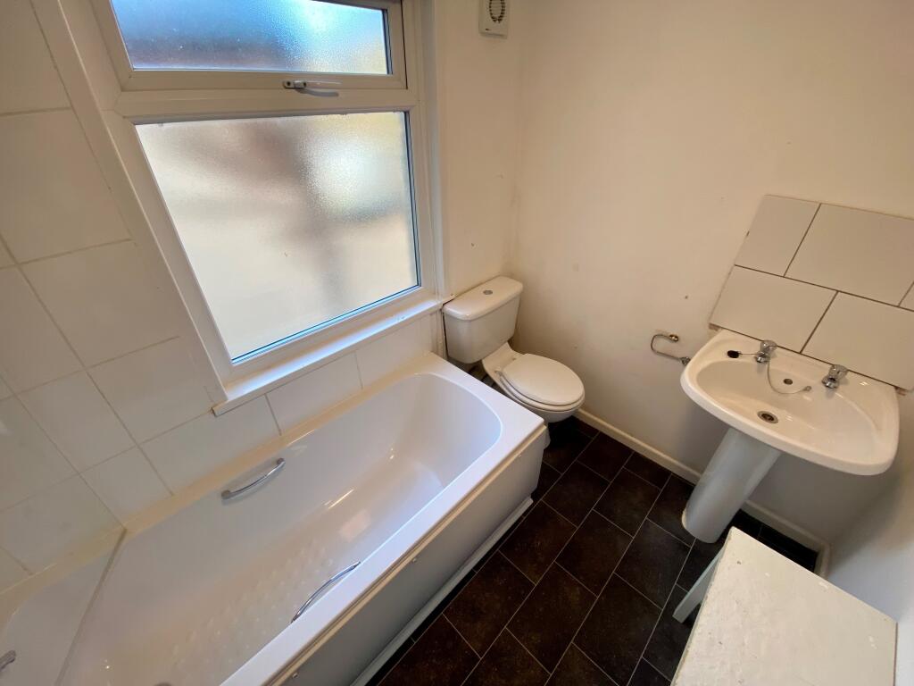 House in Nottingham - View 3