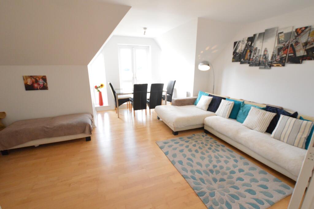 Apartment in St Albans - View 5