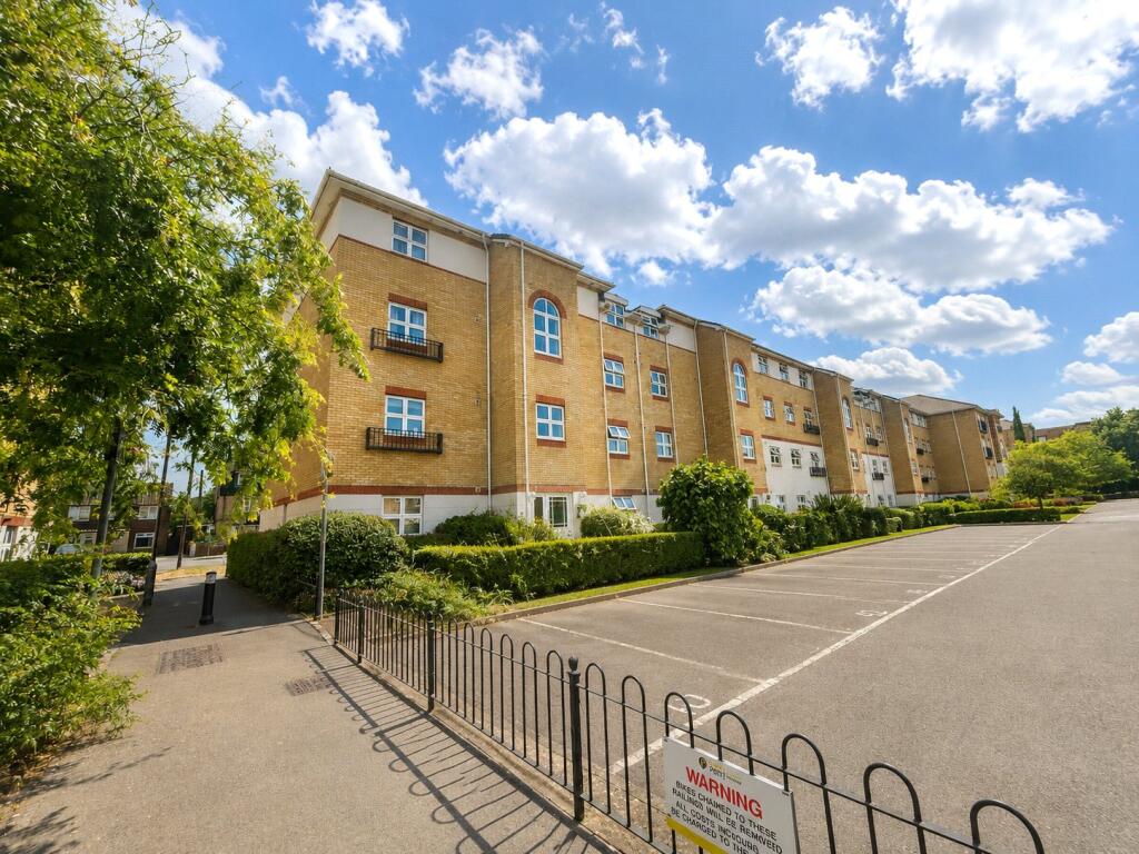 Main image of property: Ogden Park, Bracknell, Berkshire, RG12