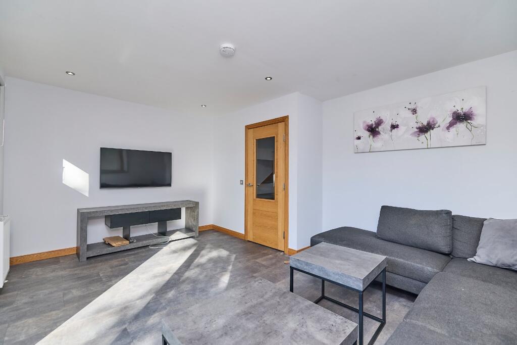 House in Aberdeen, Bieldside, Cults, Bieldside and Milltimber - View 5