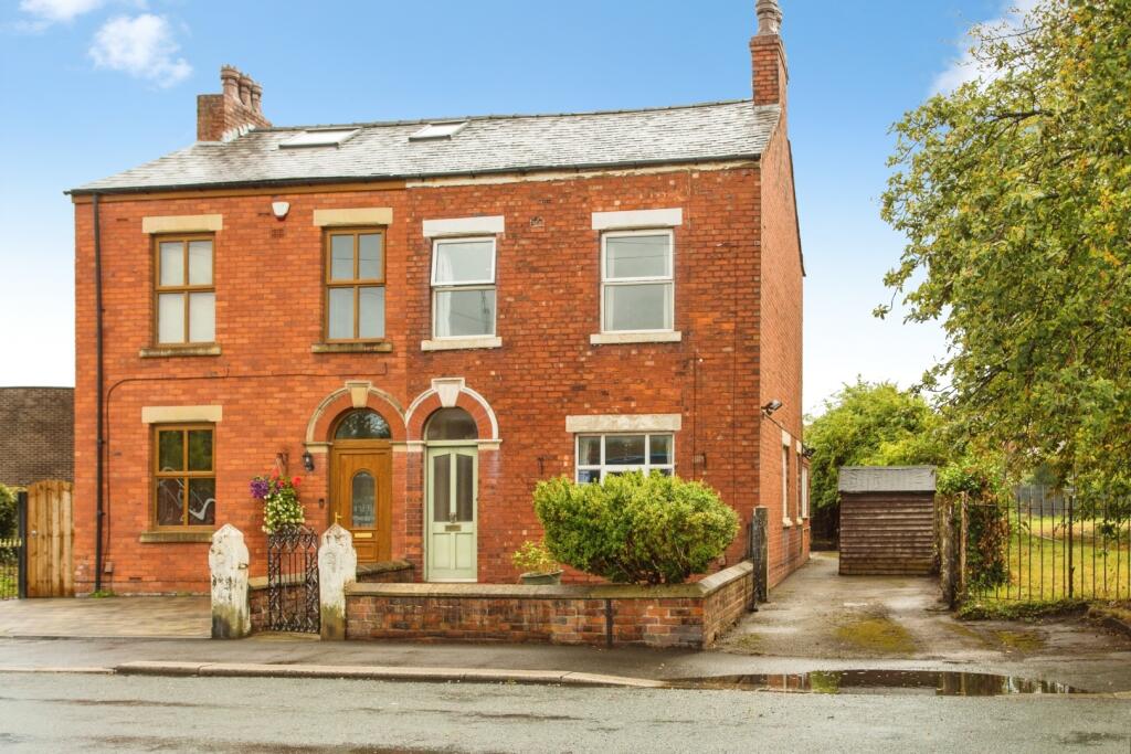 Main image of property: Leyland Lane, Leyland, Lancashire