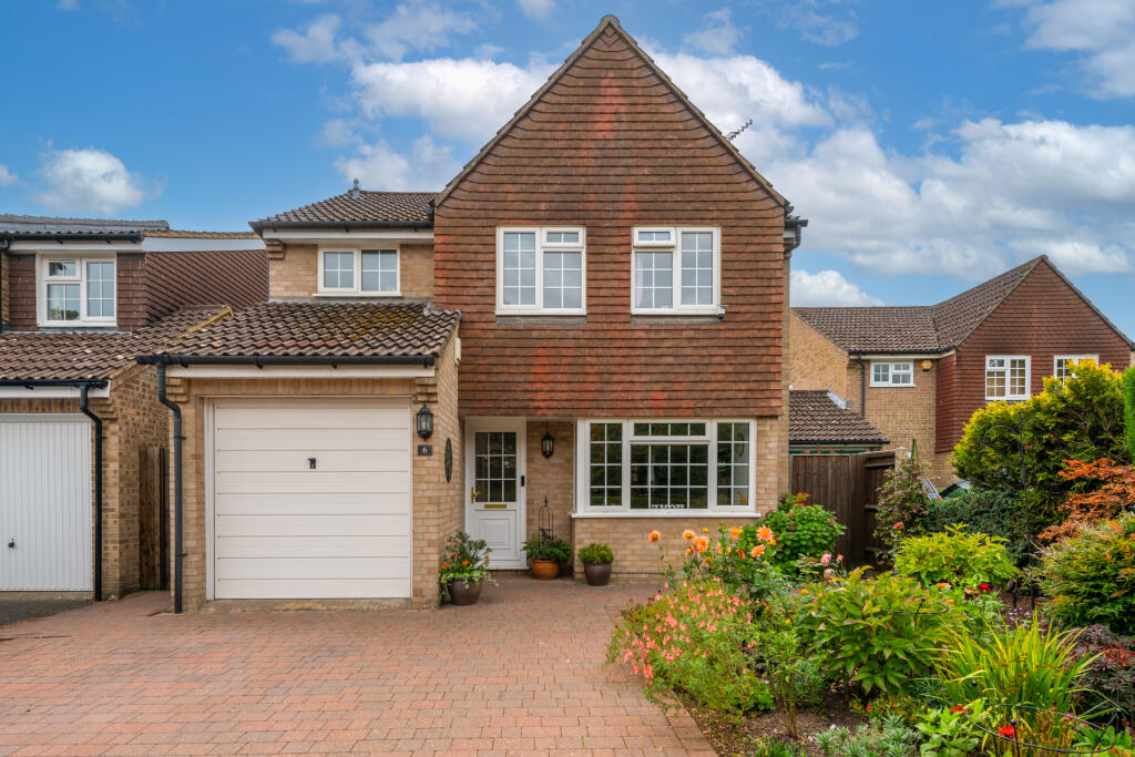 Main image of property: Collingwood Close, Horley, RH6