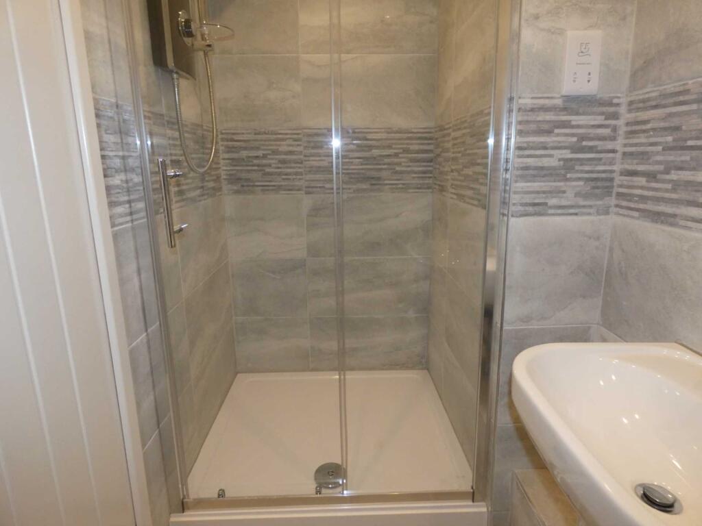 Apartment in Warrington - More