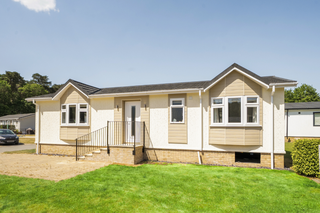 Main image of property: Great Hockham,
Thetford,
Norfolk,
IP24 1FJ