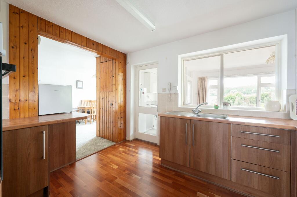 Grange Road, Felmersham, MK43 photo 5